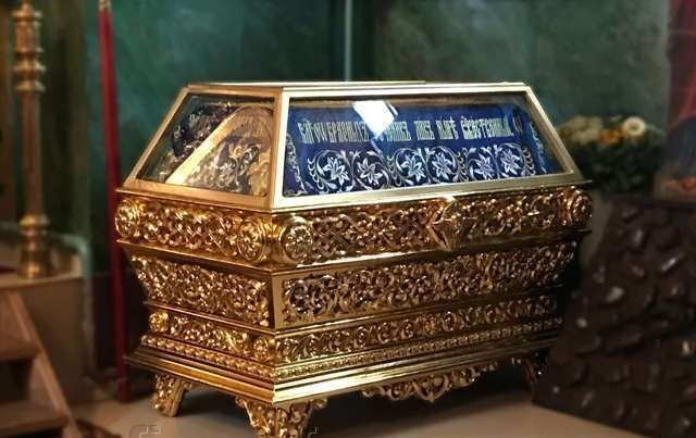 Церковні гробниці 